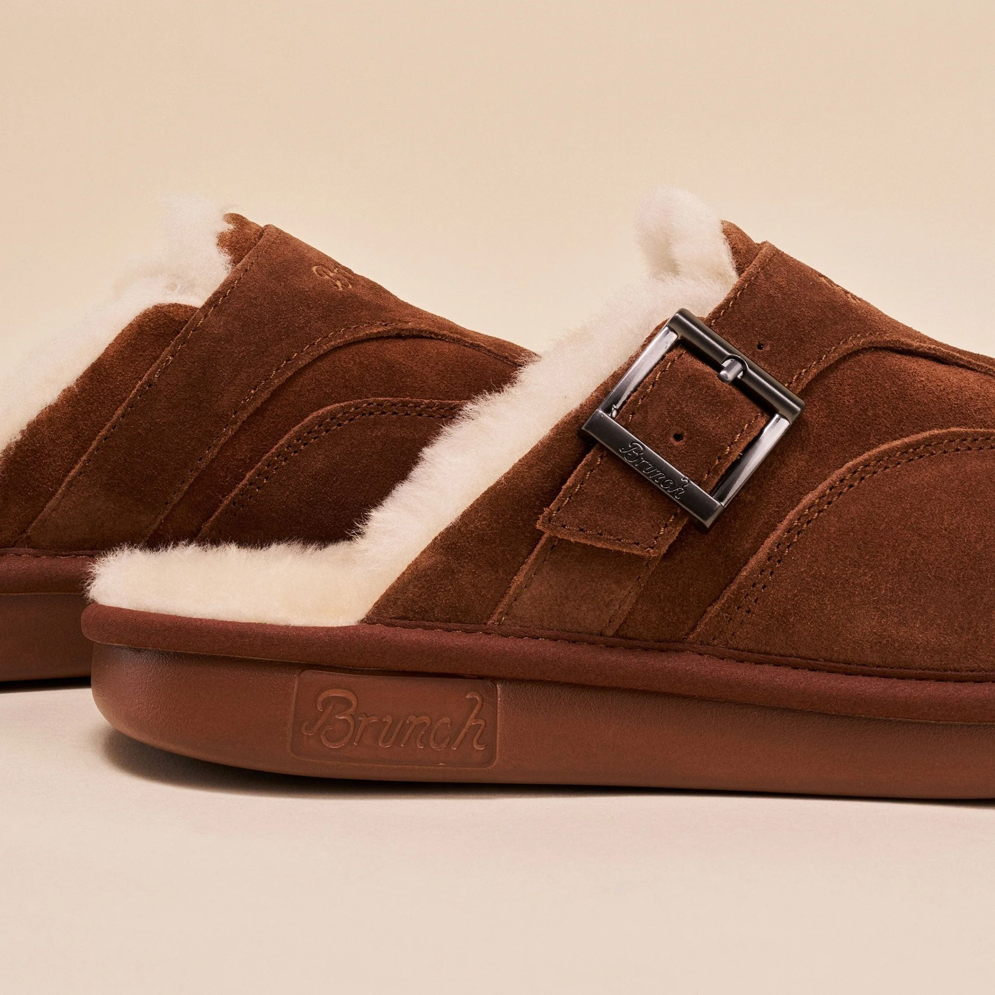 Amour Shearling- Horse Brown - Suede - Image 4