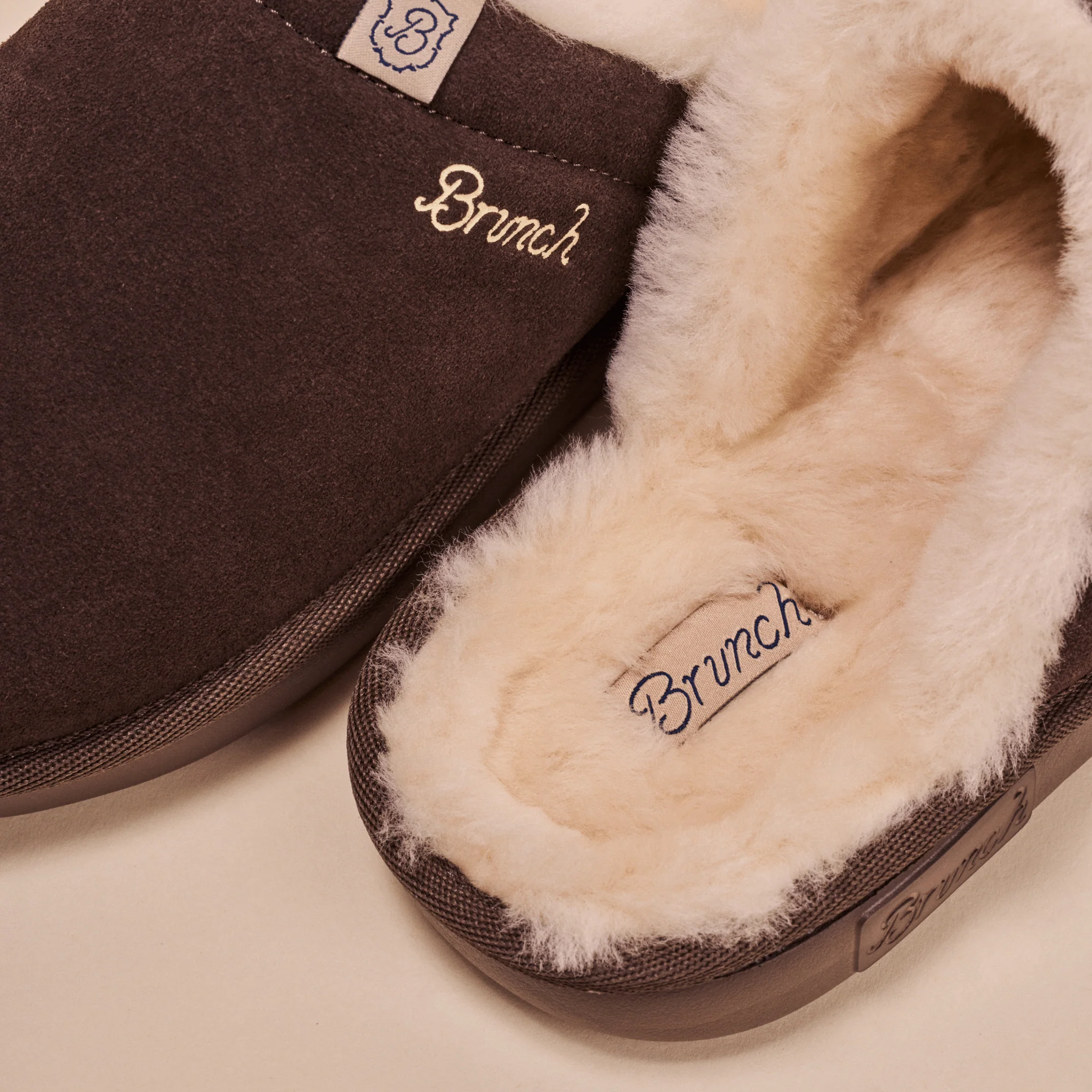 Essential Shearling - Brown - Suede - Image 4