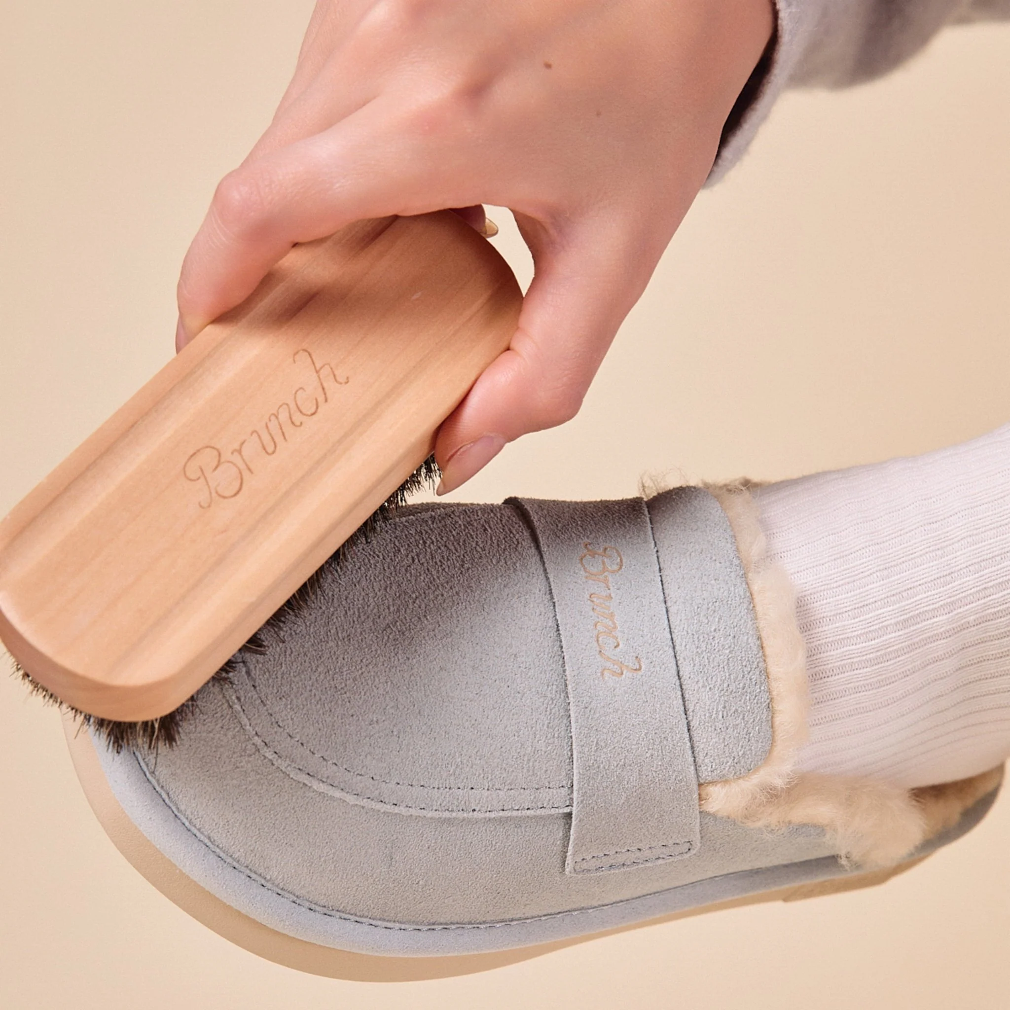 Suede Brush - Wood - Wood - Image 5
